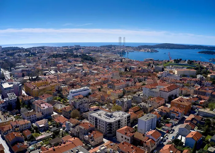 You & Me Pula With Garage Parking